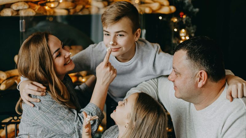 What is Thanksgiving? History, Traditions, and Family Gratitude Practices